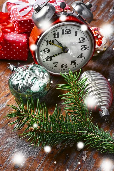 Clock and Christmas decorations — Stock Photo, Image