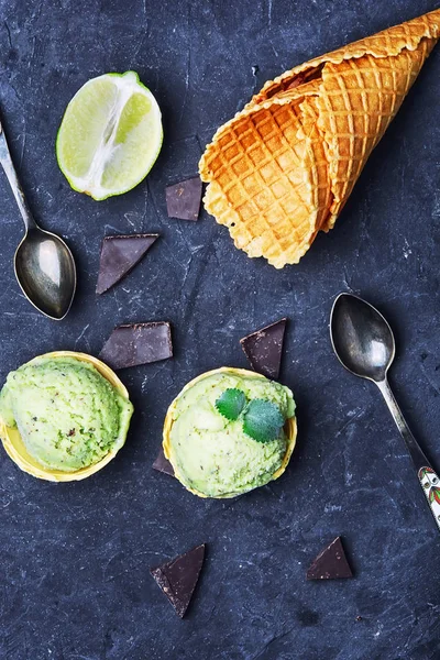Ice cream with lime flavor