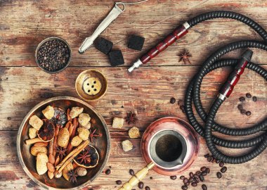 Shisha kahve ve baharat ile