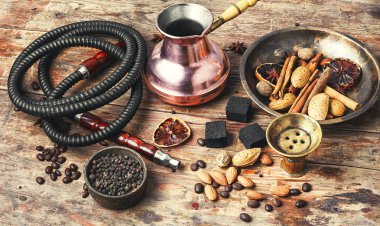 Shisha kahve ve baharat ile