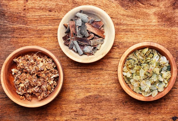 Dry medicinal herb — Stock Photo, Image