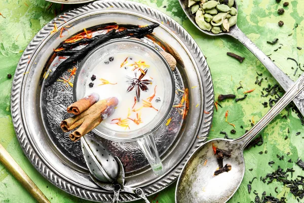 Masala chá ingredientes — Fotografia de Stock
