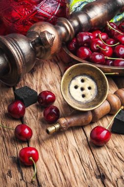 Shisha nargile kiraz ile