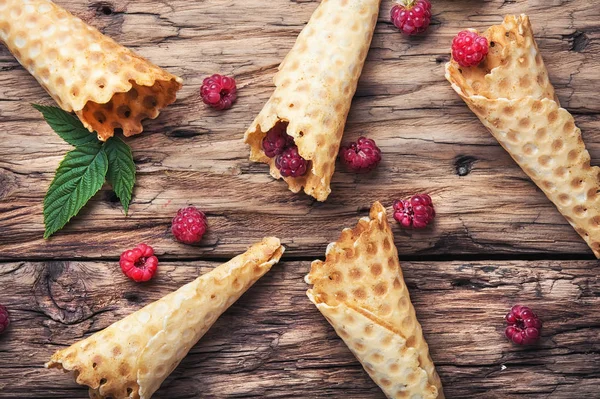 Raspberry in waffle cones — Stock Photo, Image
