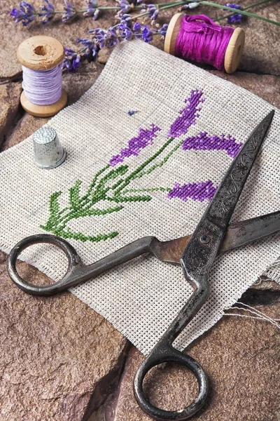 Bordado de buquê de lavanda — Fotografia de Stock