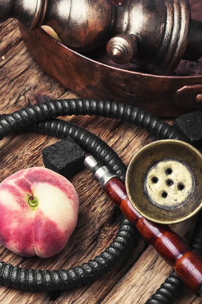 Shisha hookah con melocotón — Foto de Stock