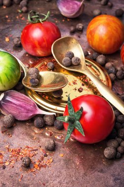 yerli turşu domates