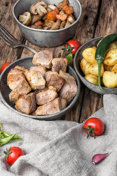 porsiyon kızarmış domuz eti