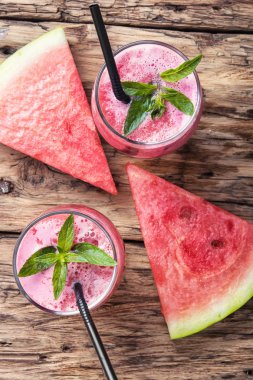 Karpuz ile smoothies