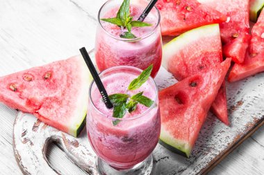 Karpuz ile smoothies