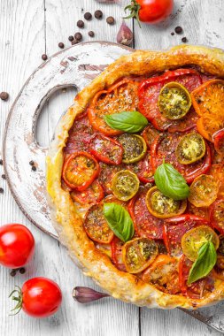 ev yapımı vejetaryen pizza