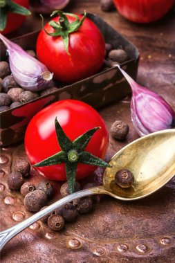 Domates, biber ve sarımsak