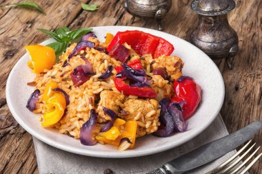 Fransızca Jambalaya tavuk ve pirinç