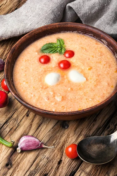 Rustik Gazpacho çorbası