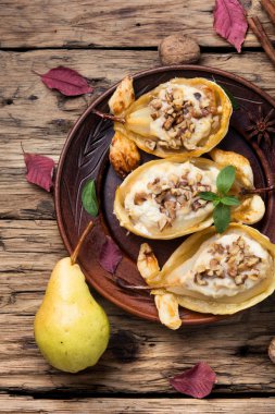 Armut pişmiş tatlı