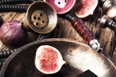 Arapça sigara nargile incir ile