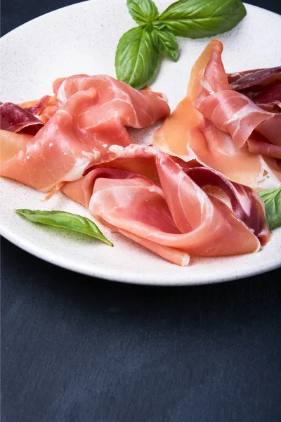 İspanyol jamon dilimlenmiş