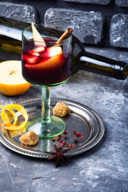 Geleneksel kış alkol içki