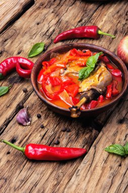 Macar mutfağı lecso tabak