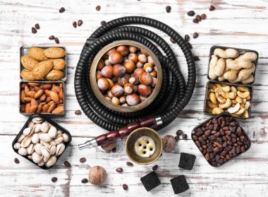 Bir somun tadı ile nargile