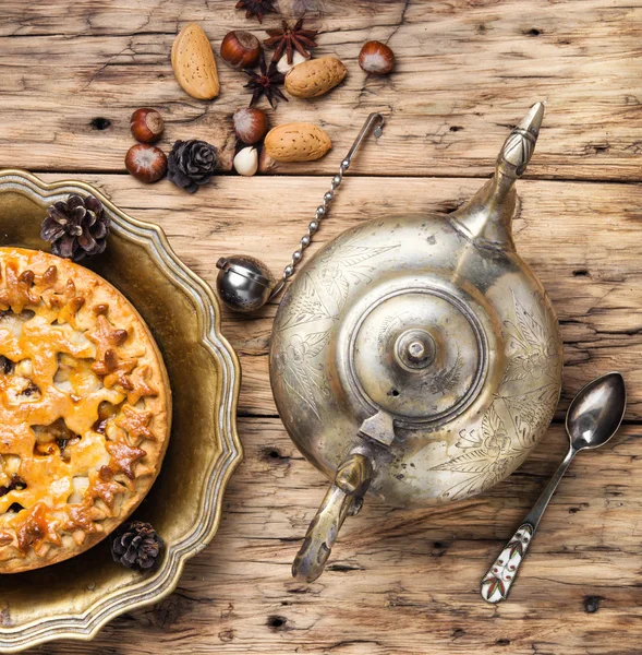 Appetizing pie for tea — Stock Photo, Image
