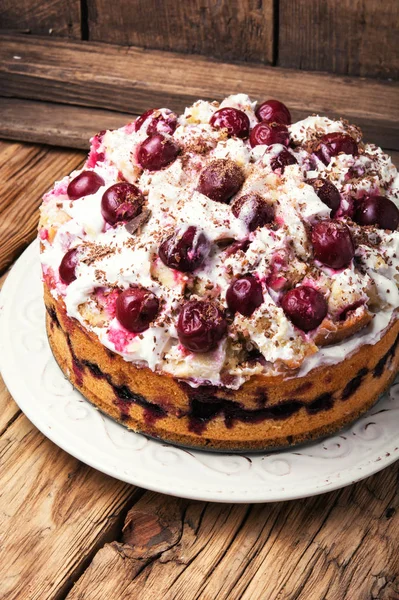 Pie with cherry — Stock Photo, Image