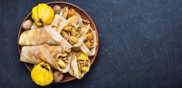 Delicious quince pancakes — Stock Photo, Image