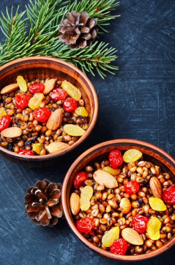 geleneksel Hıristiyan Noel yemeği kutya