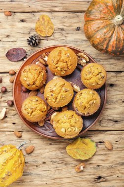 ev yapımı kabak kekler