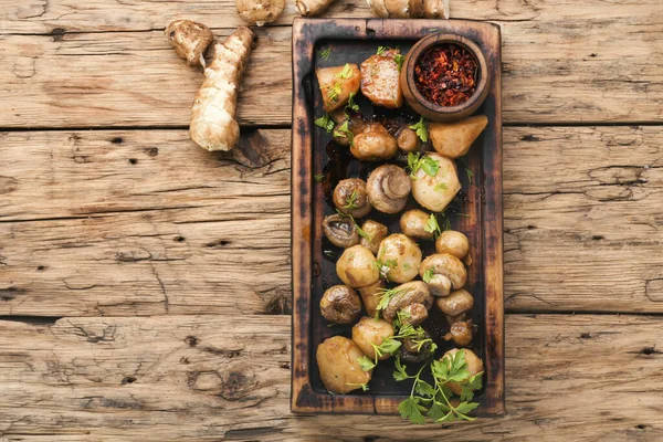 Jerusalem Artichoke Fried Mushrooms Baked Jerusalem Artichoke Champignon Mushrooms Old — Stock Photo, Image