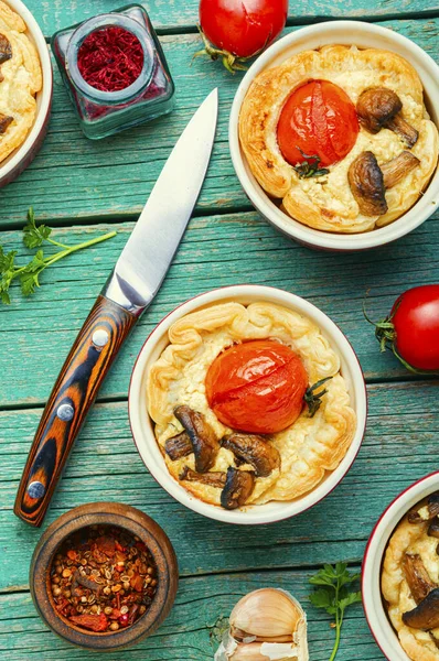 Tarte Tomate Aux Champignons Fromage Orteils Cerise — Photo