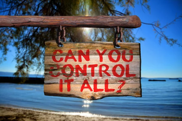 ¿Puedes controlarlo todo ? — Foto de Stock