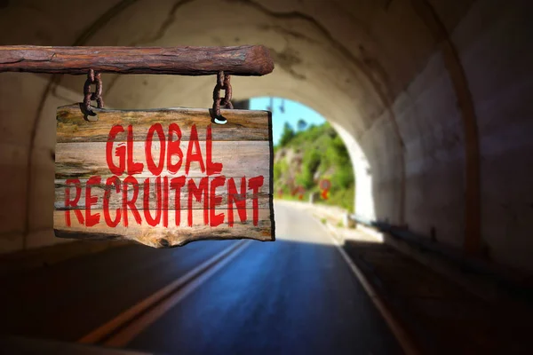 Signo de frase motivacional de reclutamiento global —  Fotos de Stock