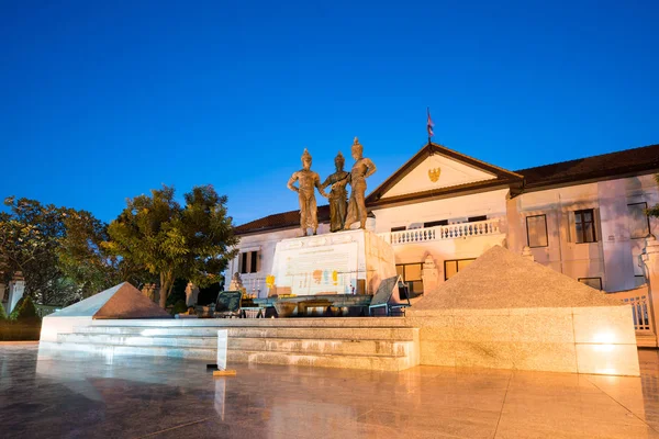 The Three Kings Monument Square in Chiang MaI — Stock Photo, Image