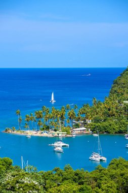 Marigot Karayip Adası Saint Lucia, Batı kıyısında yer alan koy.