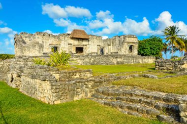 Tulumin gündüz, Quintana Roo, Meksika Maya kalıntıları.