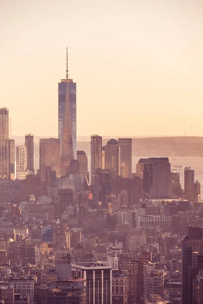 Observando Vista Horizonte Centro Manhattan Com Famoso Empire State Building — Fotografia de Stock