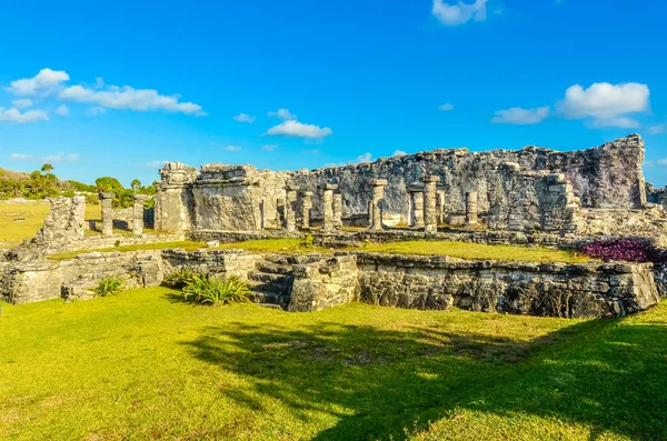 Tulumin gündüz, Quintana Roo, Meksika Maya kalıntıları.