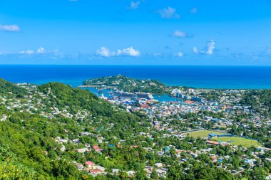 Castries, Saint Lucia - tropik sahil plaj Karayip Adası, St. Lucia üzerinde.