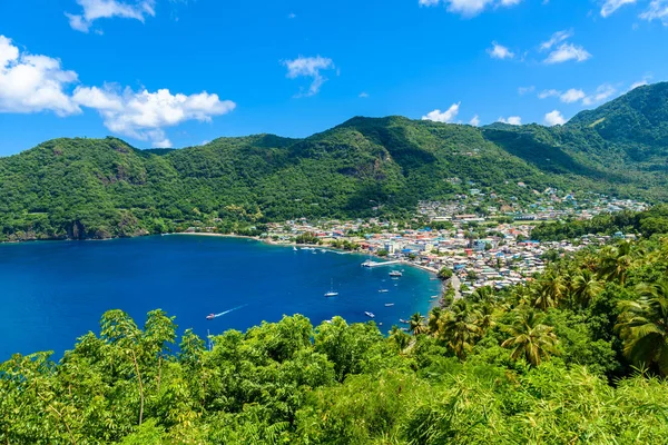 Soufriere Village Tropikalne Wybrzeże Karaibskiej Wyspie Lucia — Zdjęcie stockowe