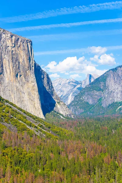 Blick Auf Das Yosemite Tal Aus Tunnelsicht Capitan Und Halbe — Stockfoto