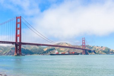 Golden Gate Köprüsü San Francisco - torpido Wharf, Kaliforniya, ABD açısından.