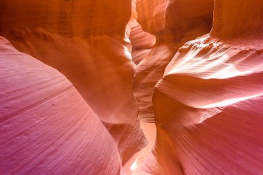Antilop Kanyonu - sayfa, Arizona, ABD yakınındaki Navajo karada bulunan yol.