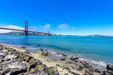 Golden Gate Köprüsü San Francisco - torpido Wharf, Kaliforniya, ABD açısından.
