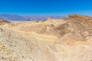 Zabriskie noktası - renkli sırtlar ve kum oluşumu, ölüm Vadisi Milli Parkı, Kaliforniya, ABD.
