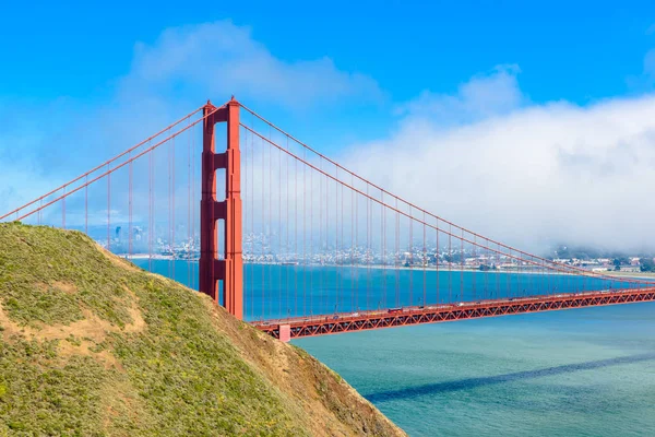 Golden Gate Köprüsü San Francisco Manzarası Içinde Belgili Tanımlık Geçmiş — Stok fotoğraf