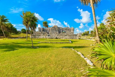 Tulum, Antik Maya Arkeolojik Sit Yucatan, Riviera Maya, Meksika Tapınağı kalıntıları.