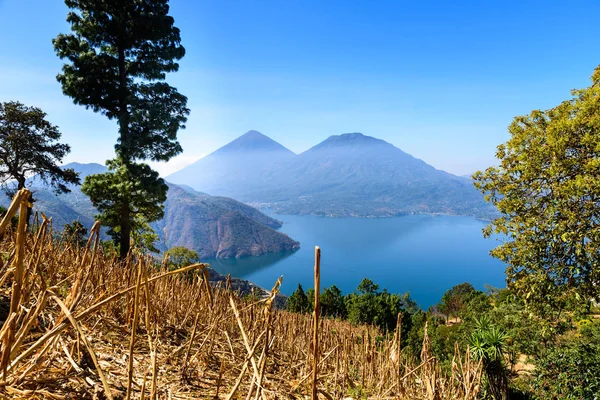 Vista Panorámica Del Lago Atitlán Volcanes Las Tierras Altas Guatemala — Foto de Stock