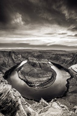 At nalı Bend - Büyük Kanyon Colorado Nehri, sayfa, Arizona, ABD ile gün batımında.