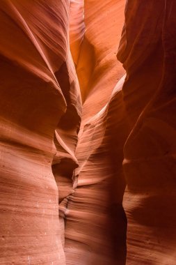Üst antilop Kanyonu, doğal kum taşı oluşumu yakınındaki sayfa Lake Powell, Arizona, ABD.